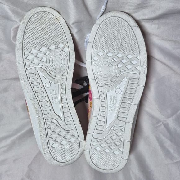 Barbie pink white lace up floral sneakers womens size 7 - Picture 6 of 16